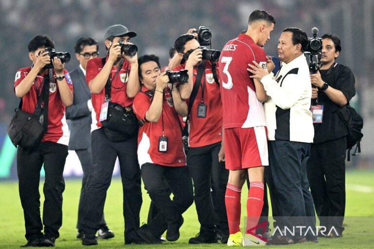Prabowo Ucapkan Syukur: Timnas Kalahkan China dan Siap Menuju Piala Dunia, Insha Allah!