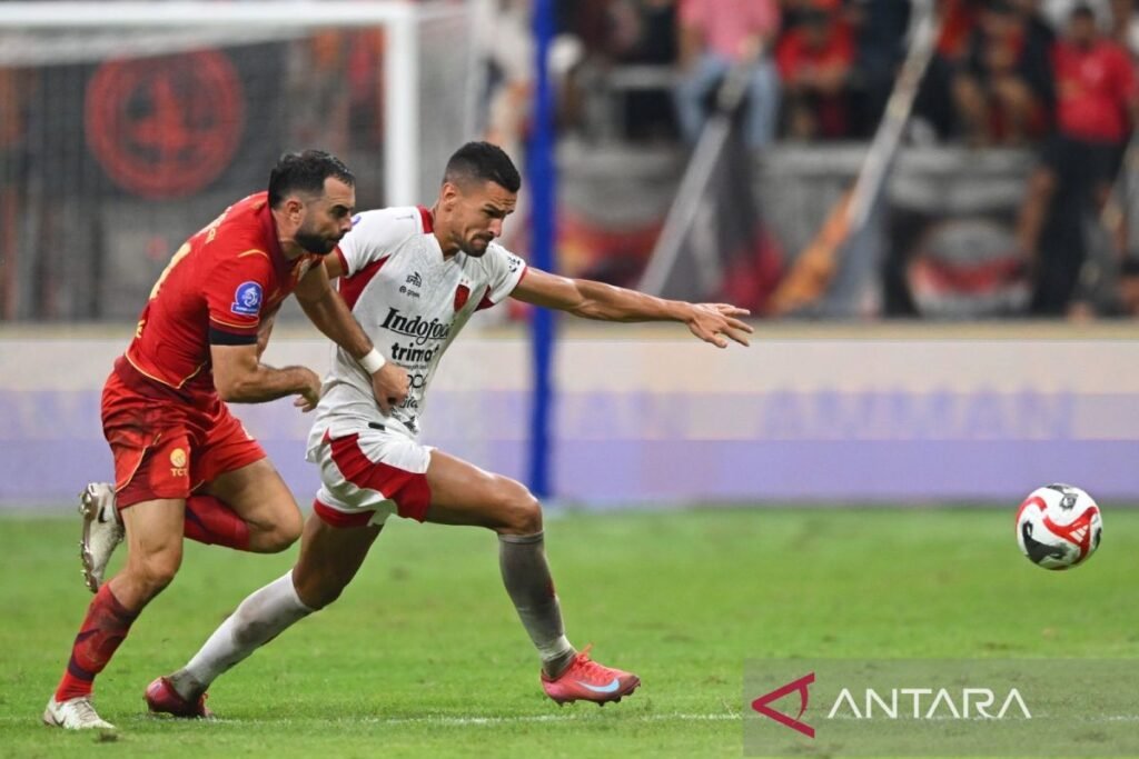 Tampil Santai: Kunci Keberhasilan Persija di Babak Kedua